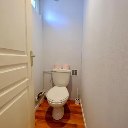 Apartment Le Toit Des Carmes - Centre - 4 Pers